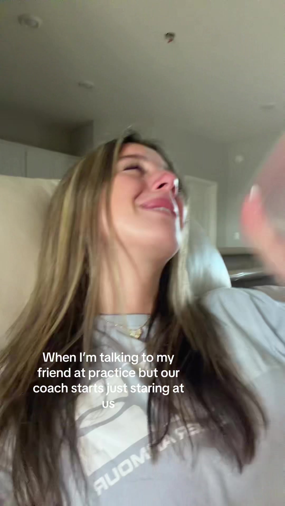 @Chlo