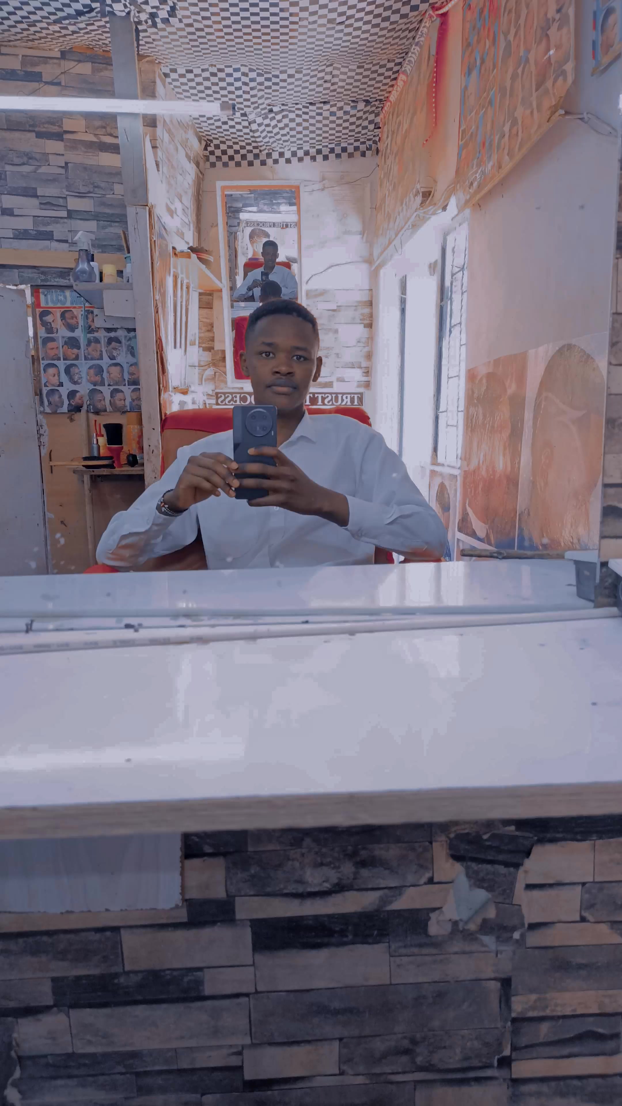 @📚ÕGÅRÓ_ISÀAC🇰🇪