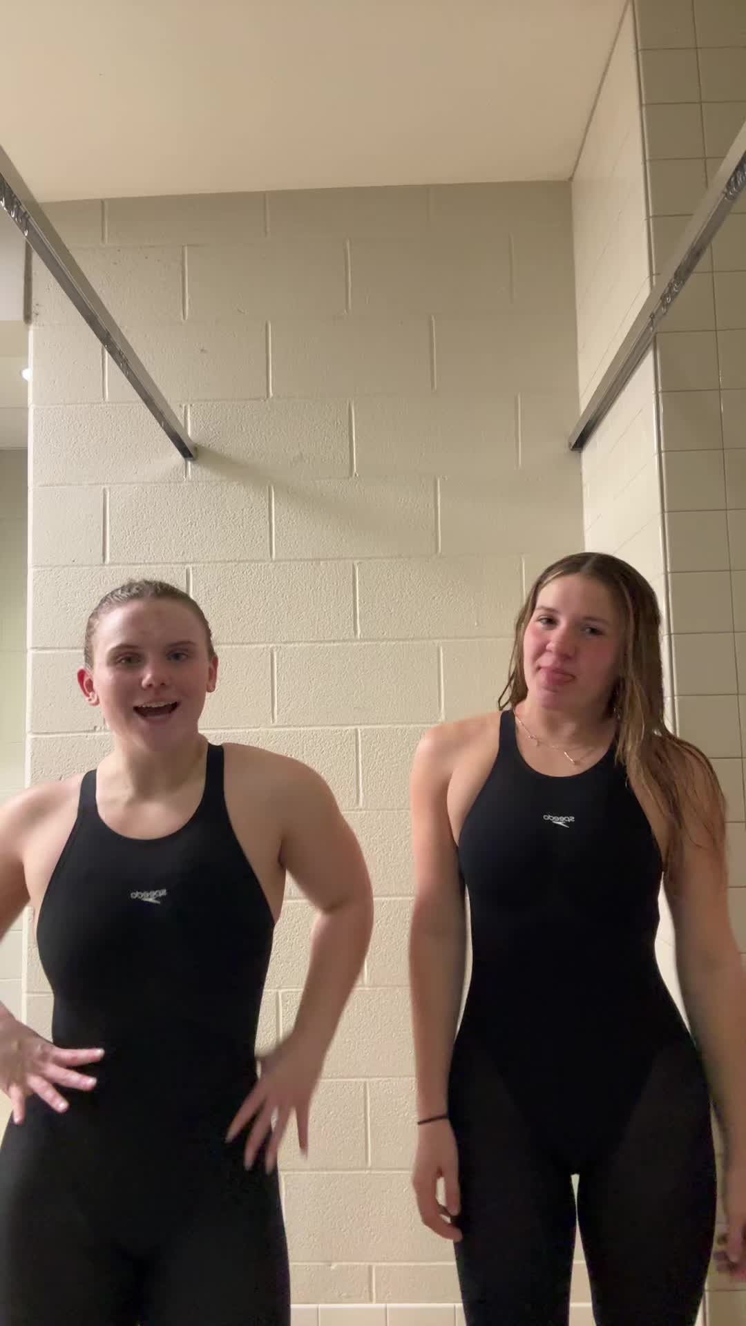 @Hi