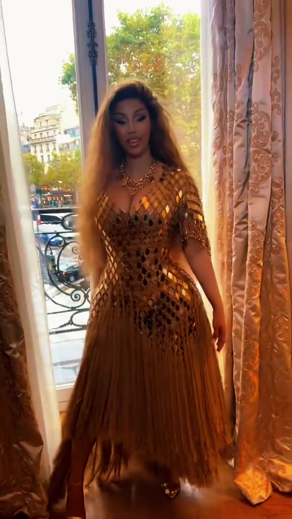 @Cardi B