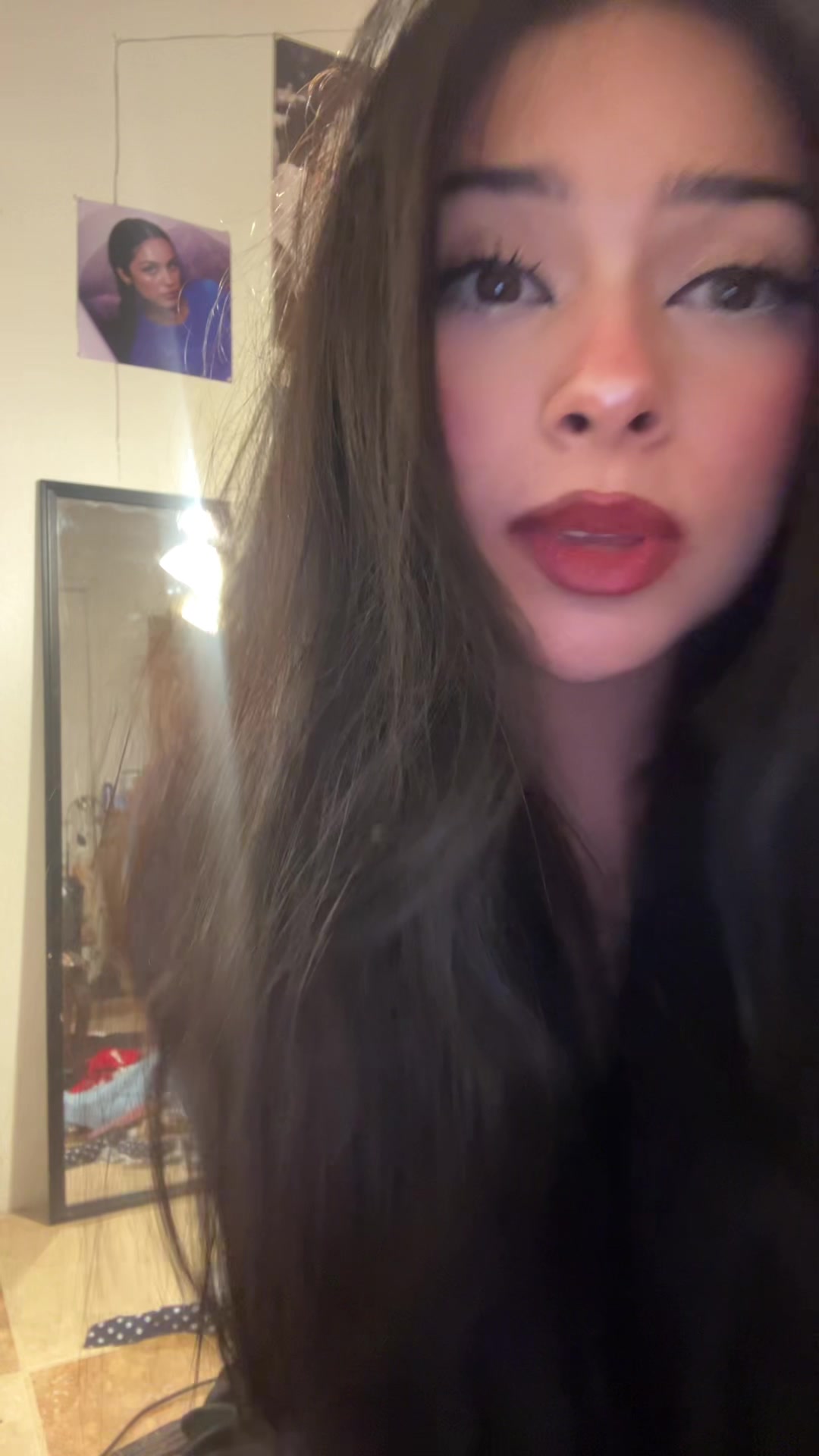@hi