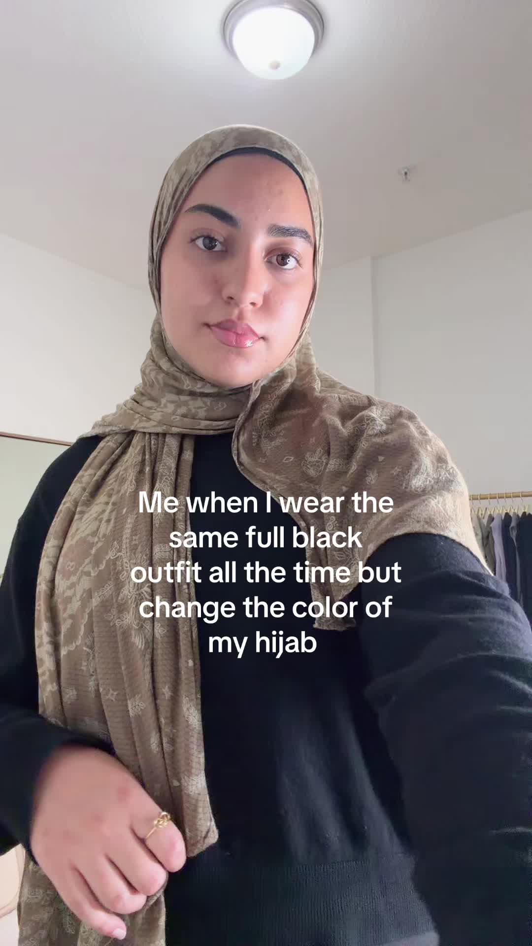 @AmiraInVogue