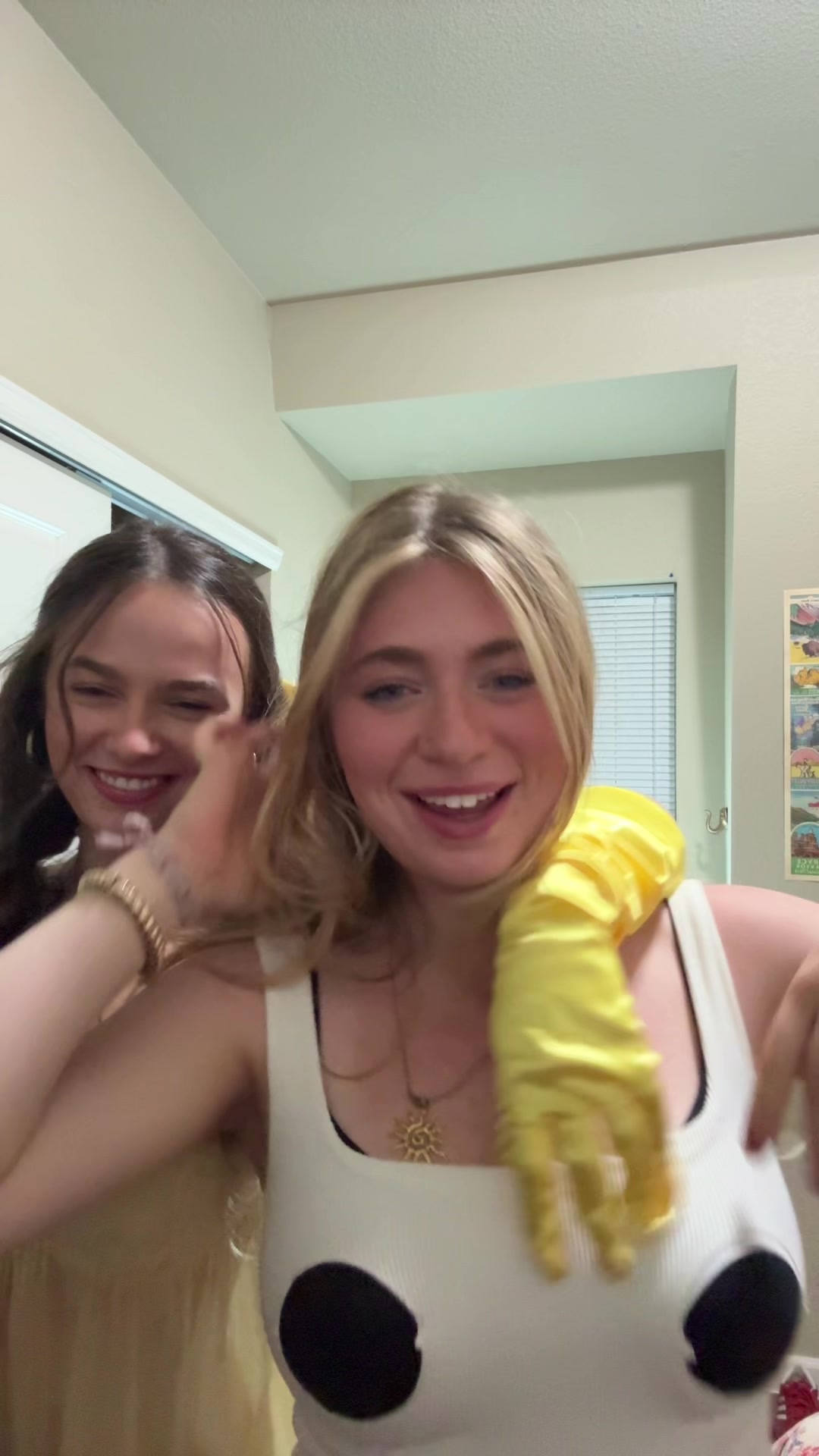 @Juliaaa
