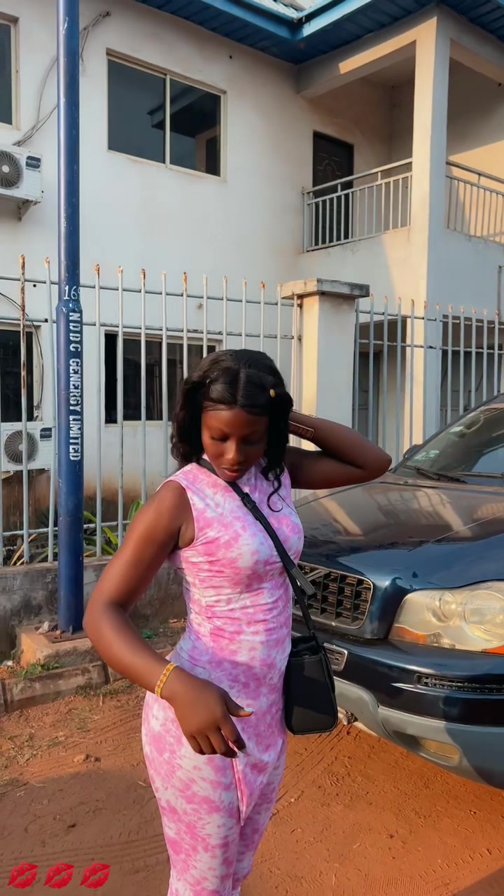 @Queen Esther Item finest ❤️💋