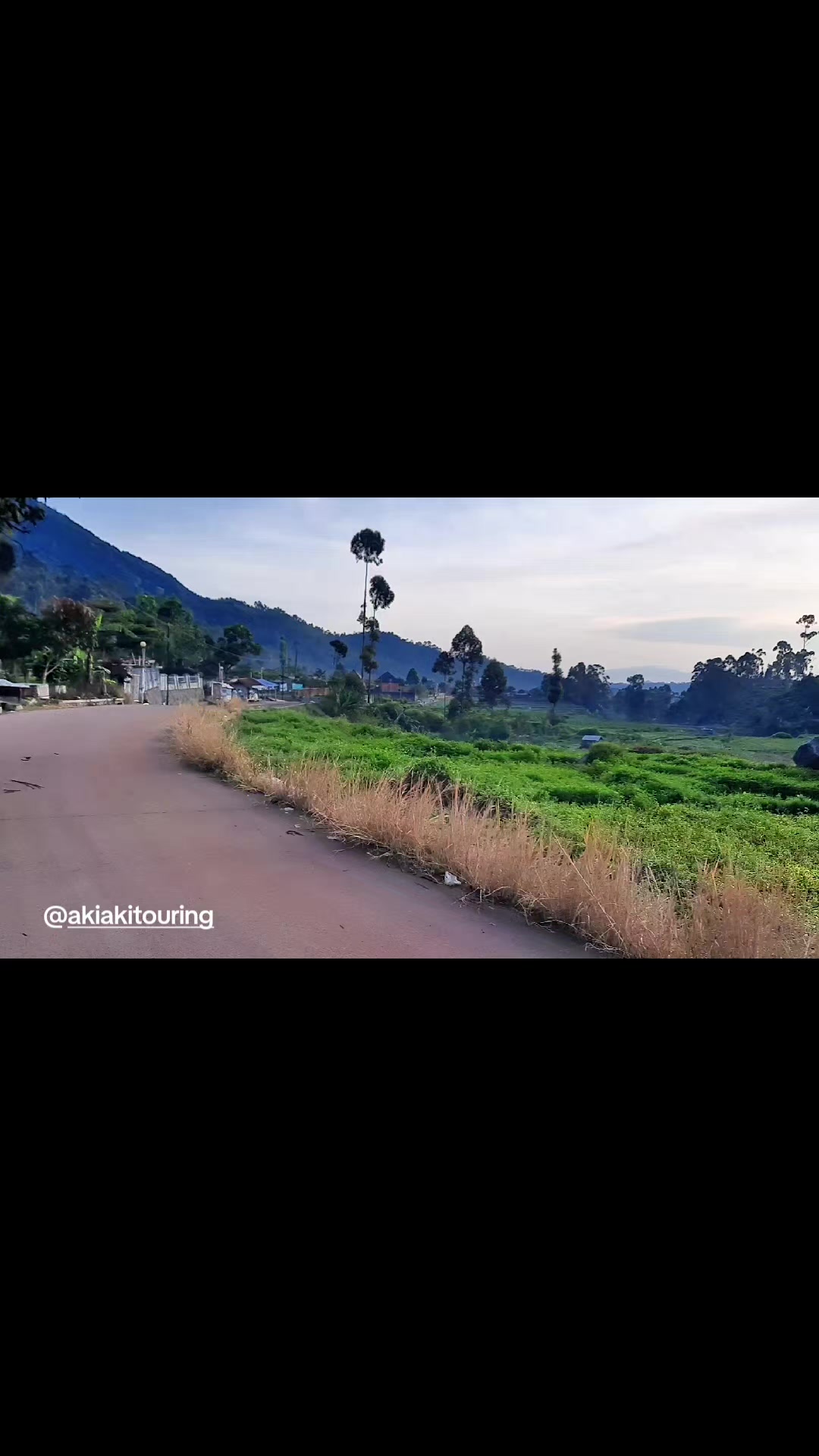 @akiakitouring
