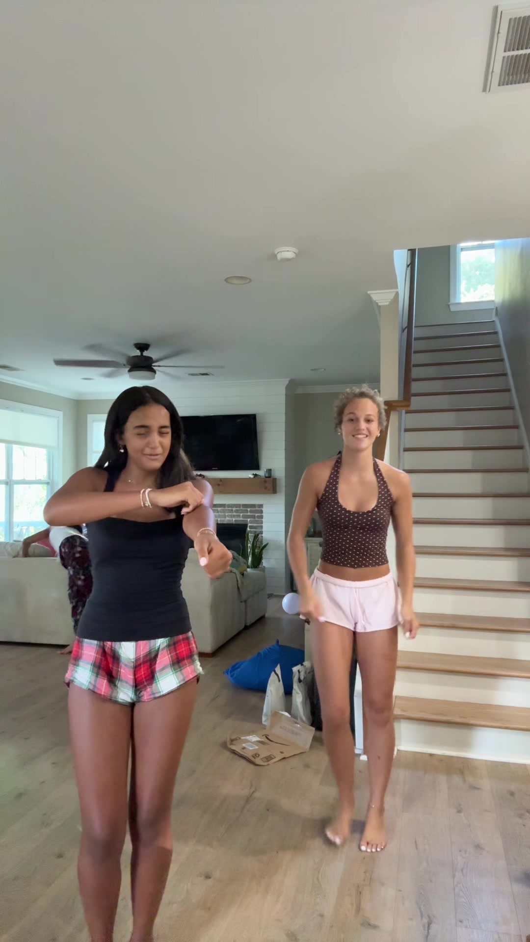 @emryyy