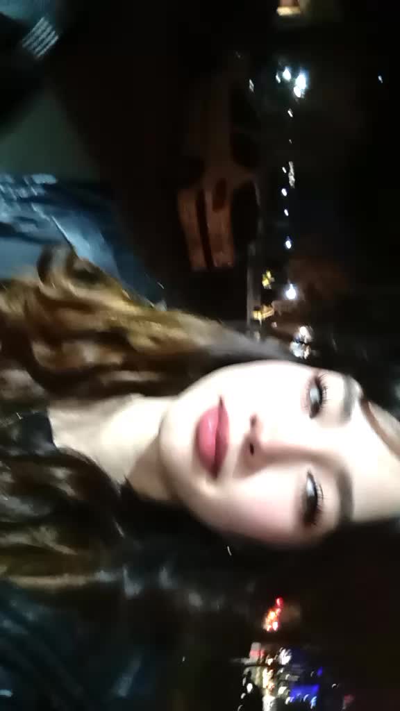 @Lily