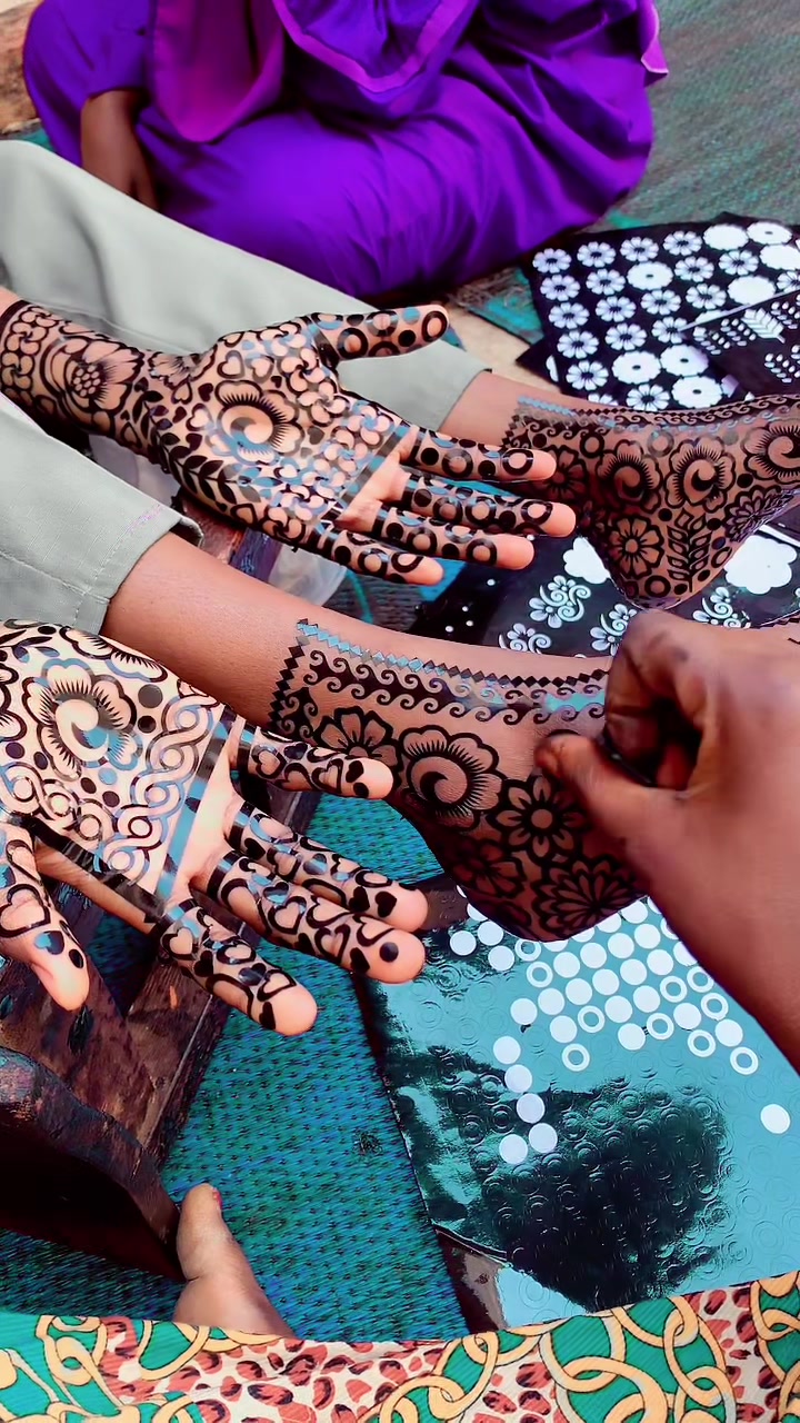 @Suwaiba henna🌿🥀