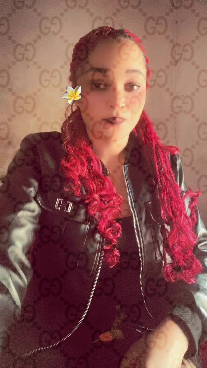 @theddy 🌸🦋…