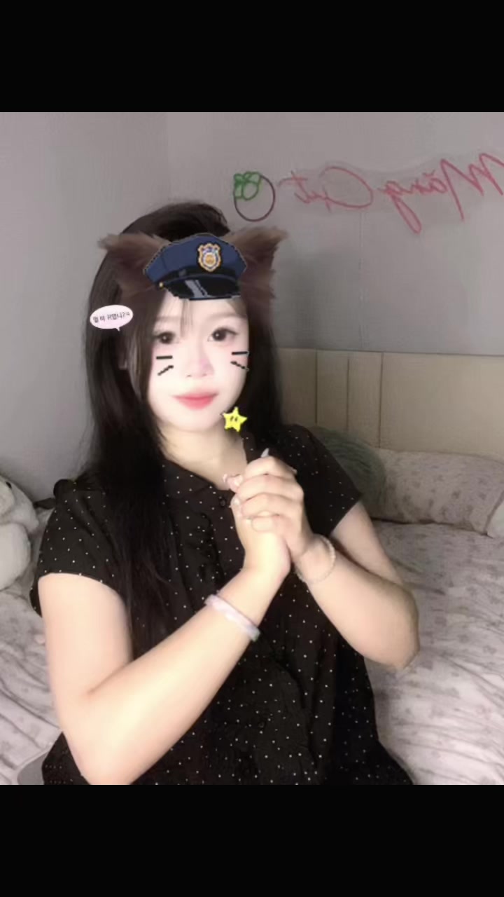 @Măng Cụt Hay Dỗi
