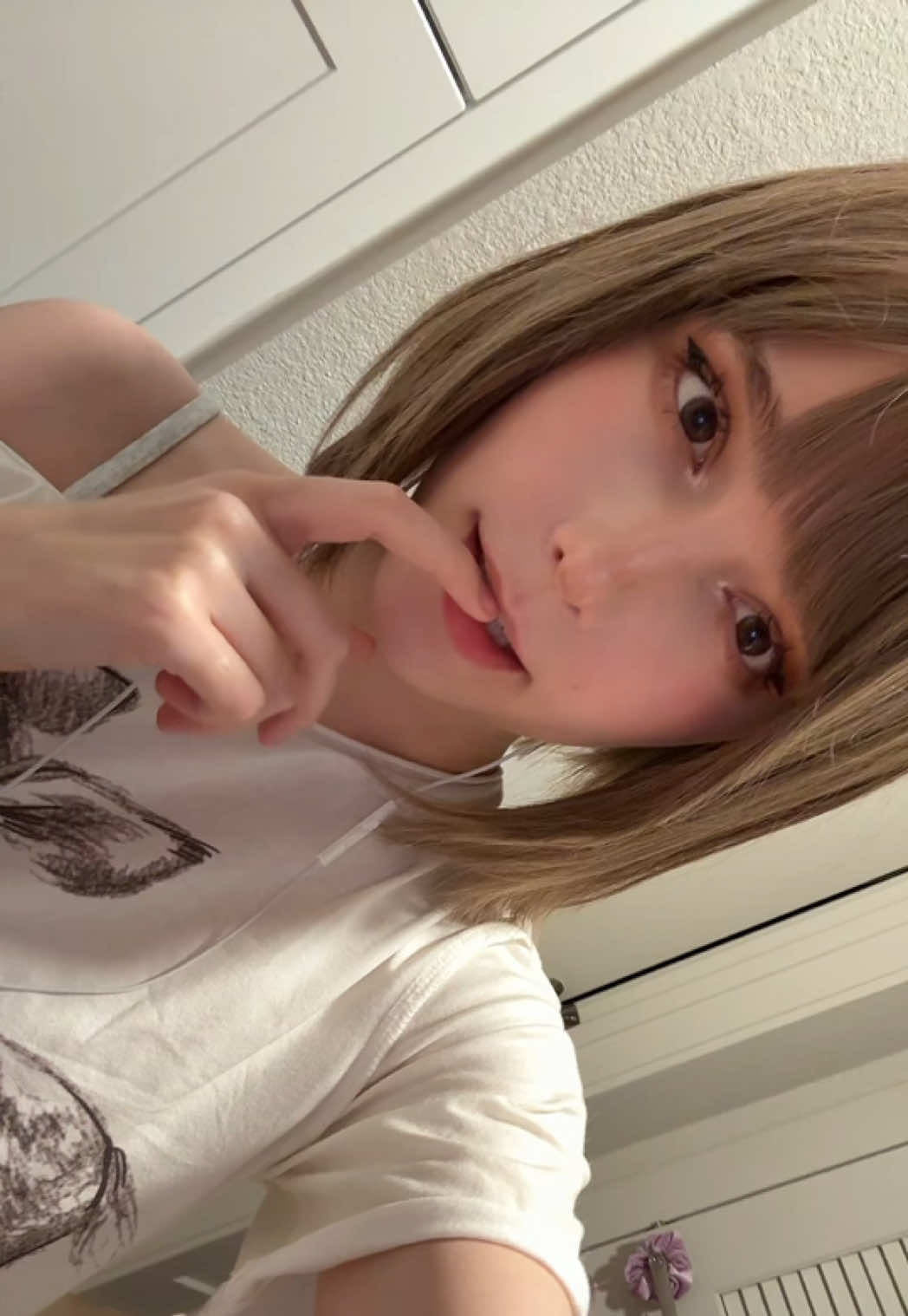 @twitch.tv/eviemeowie