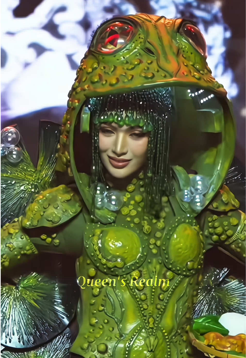 @Queen's Realm