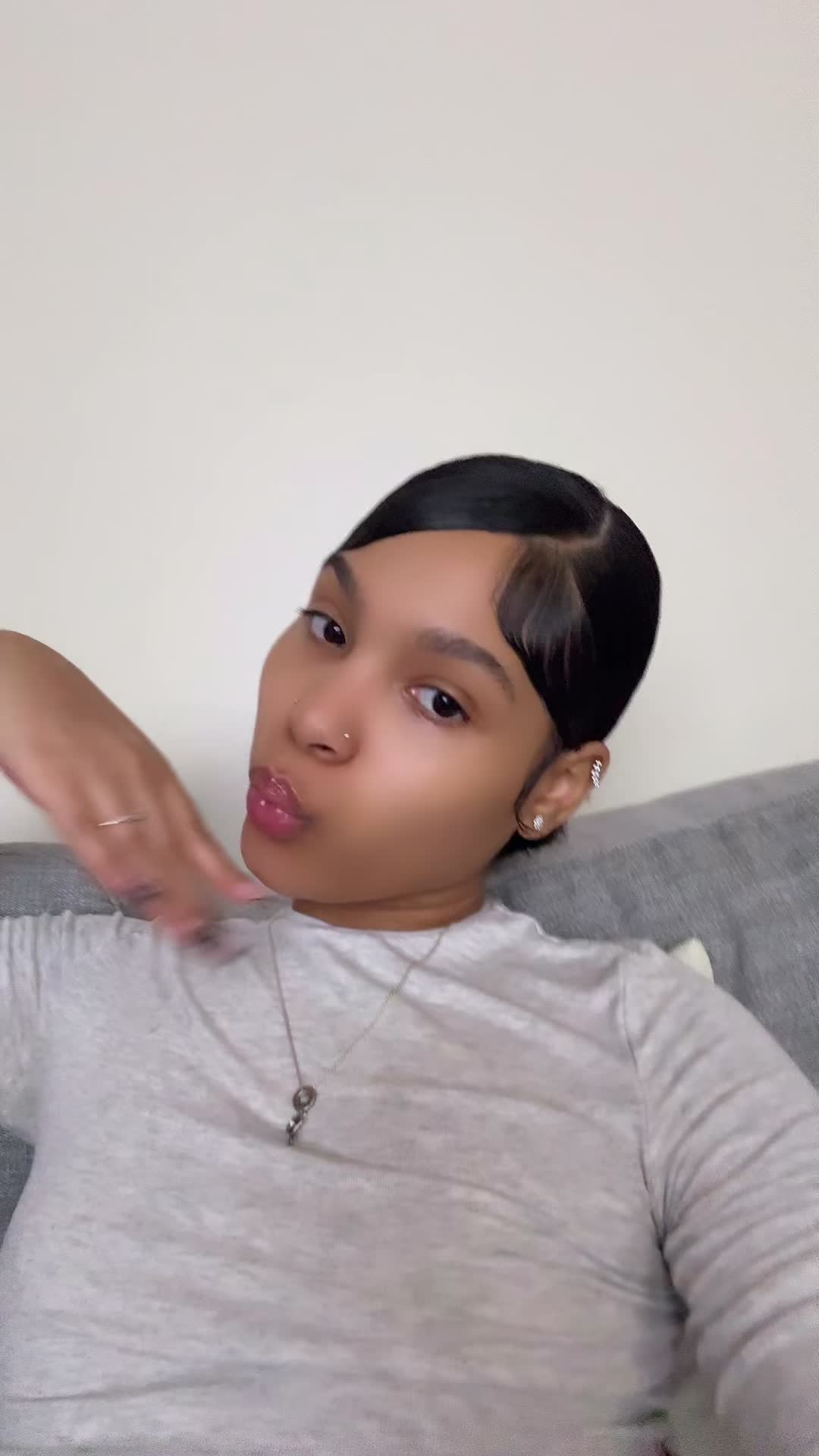 @LizzyB💚