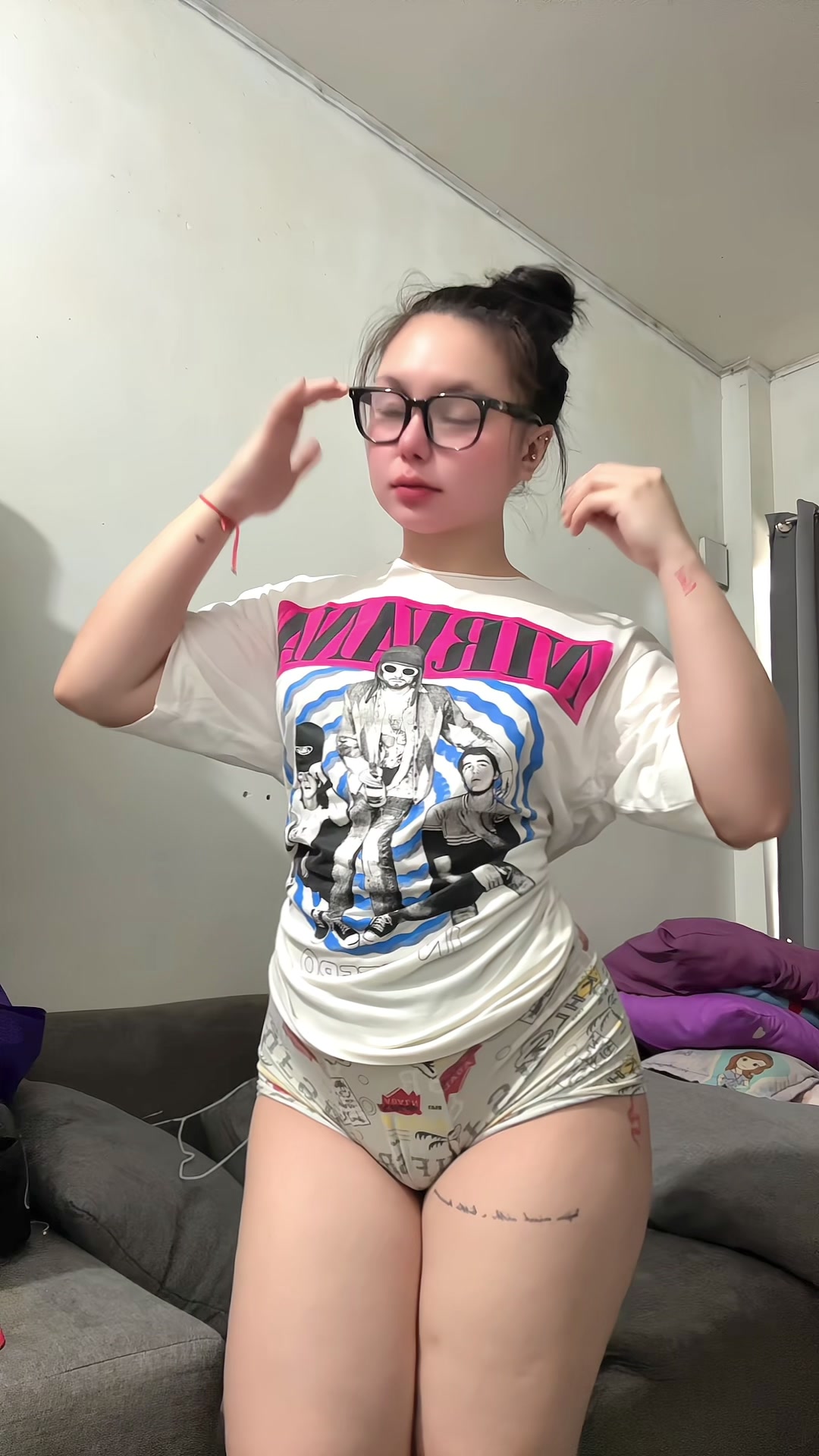 @HANIBEE