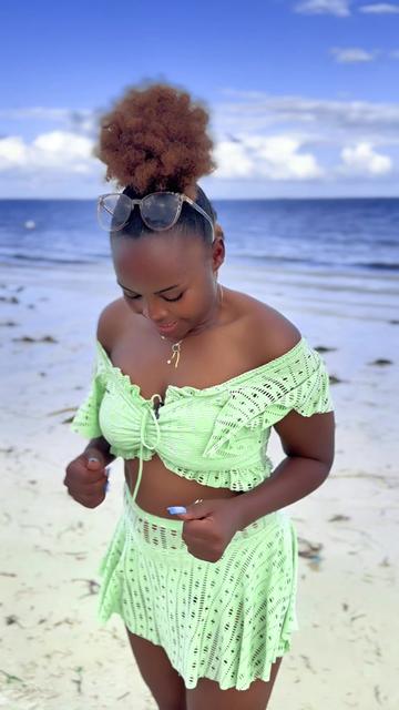 @MISS ELL 254