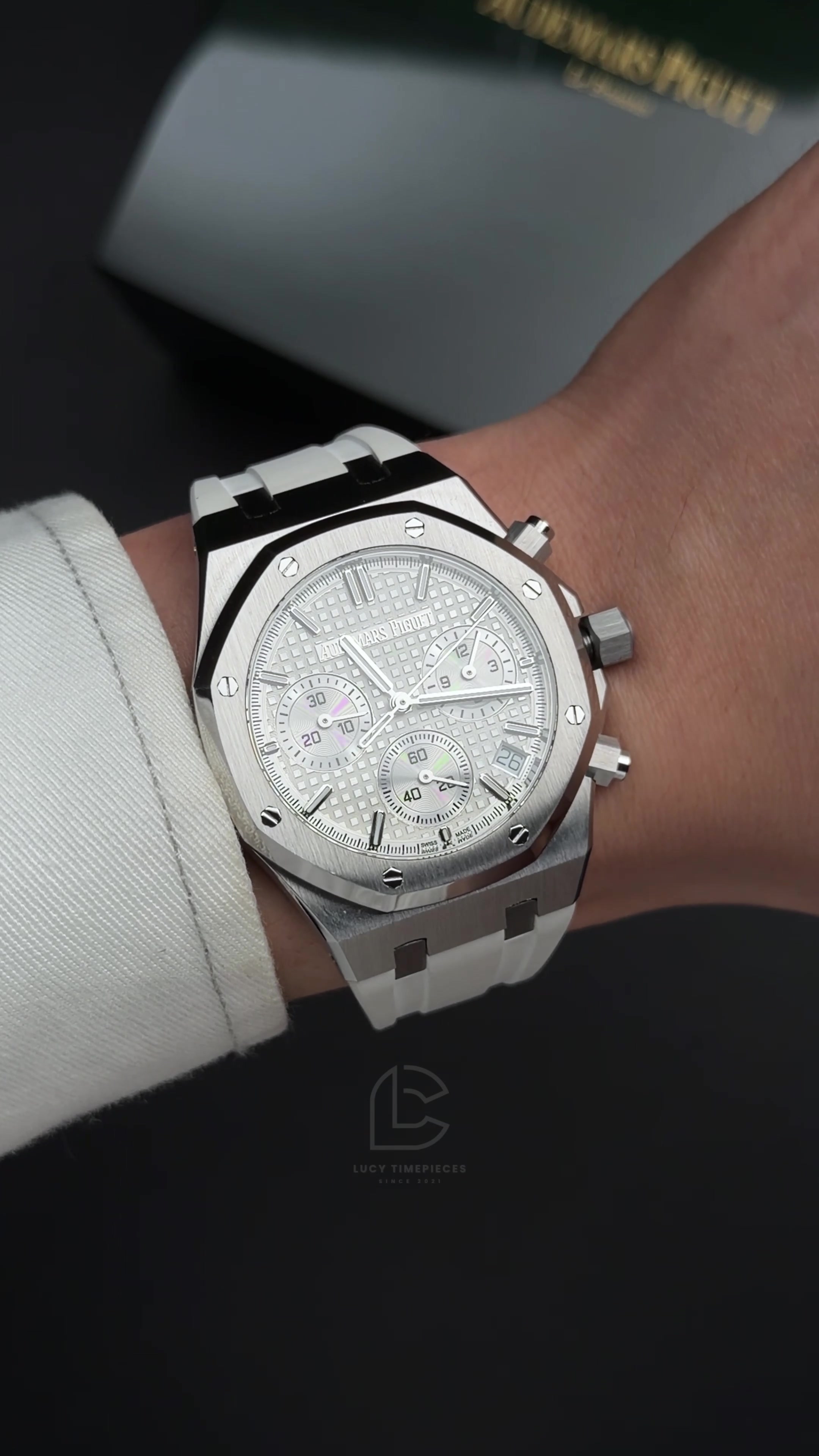 @LUCY TIMEPIECES