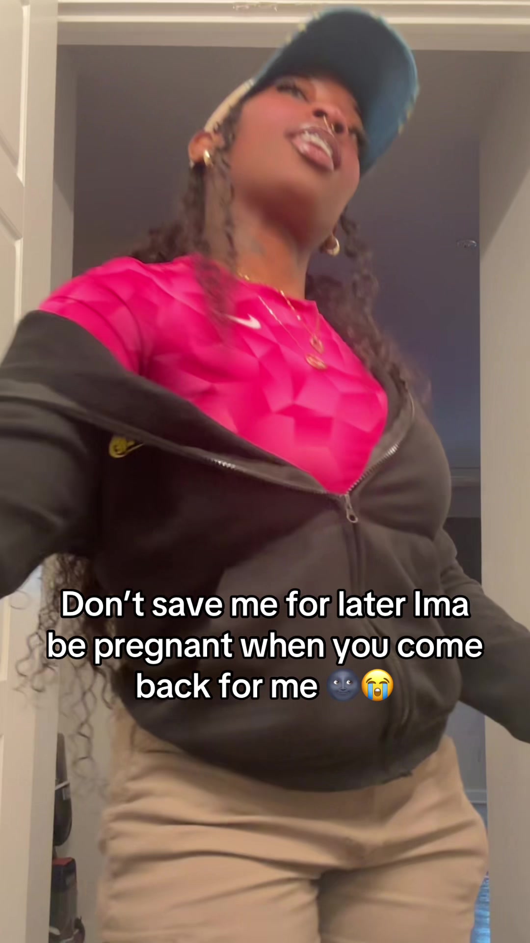 @La'Nae Bae