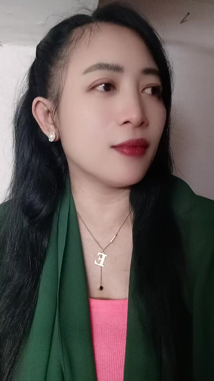 @Ling Ling🇲🇨🇭🇰
