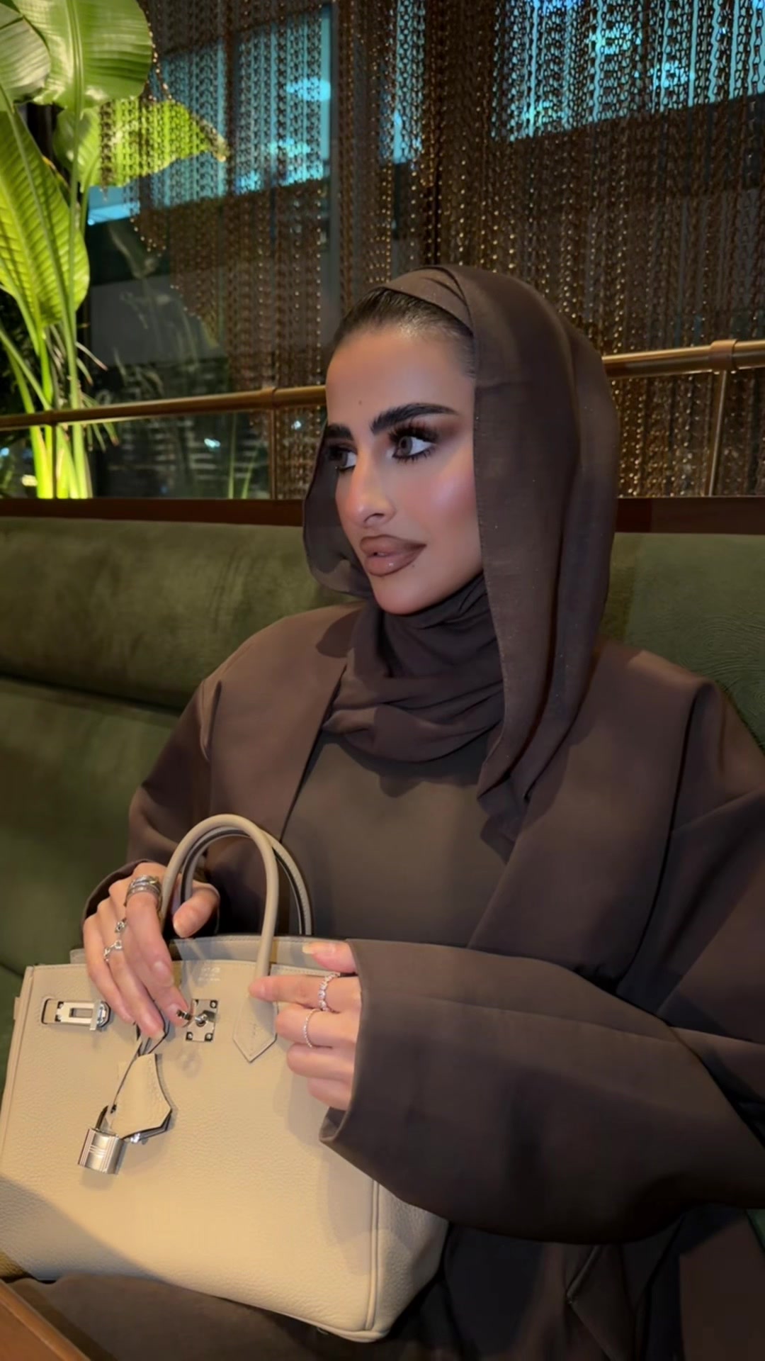 @Touches_kw