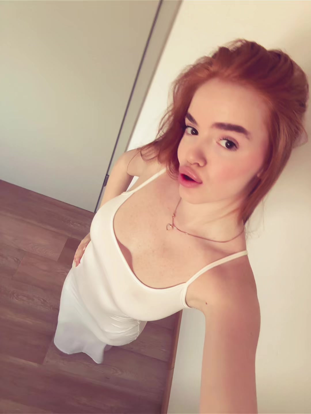 @aniavalkovaia