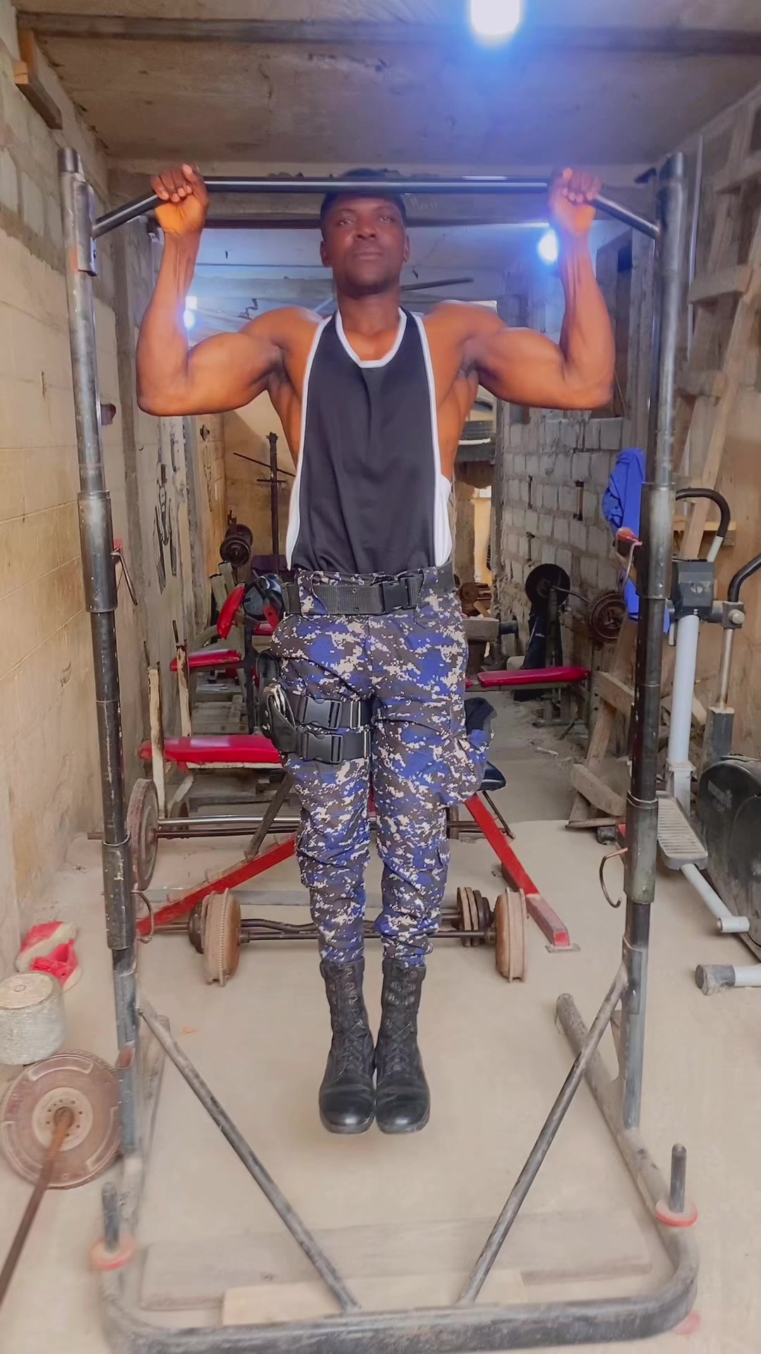 @Shredded_cop_gh