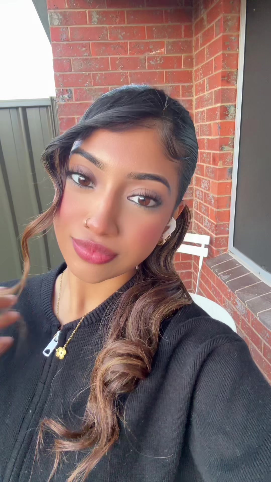 @r