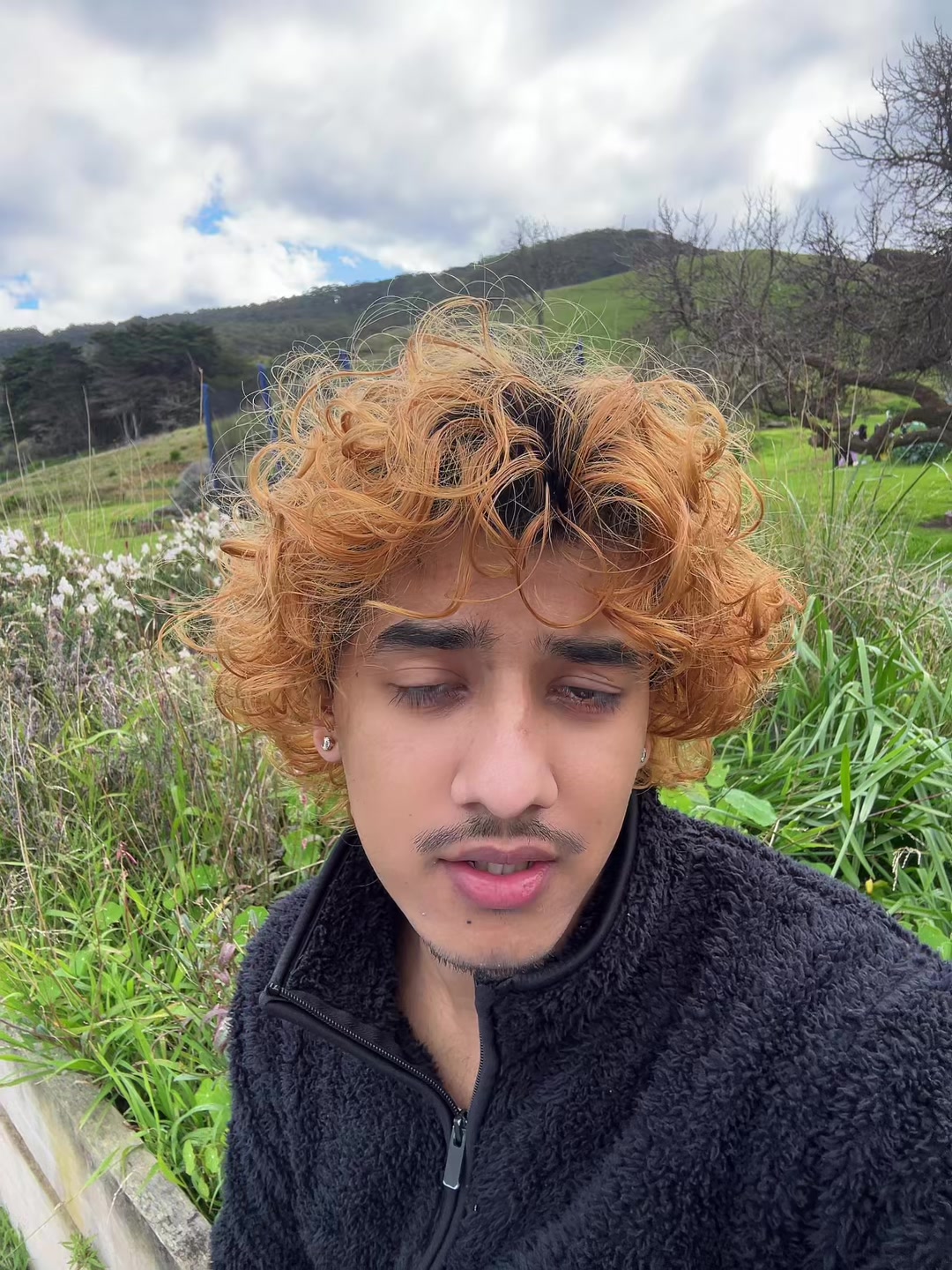 @Nishan_suiii 🇳🇵
