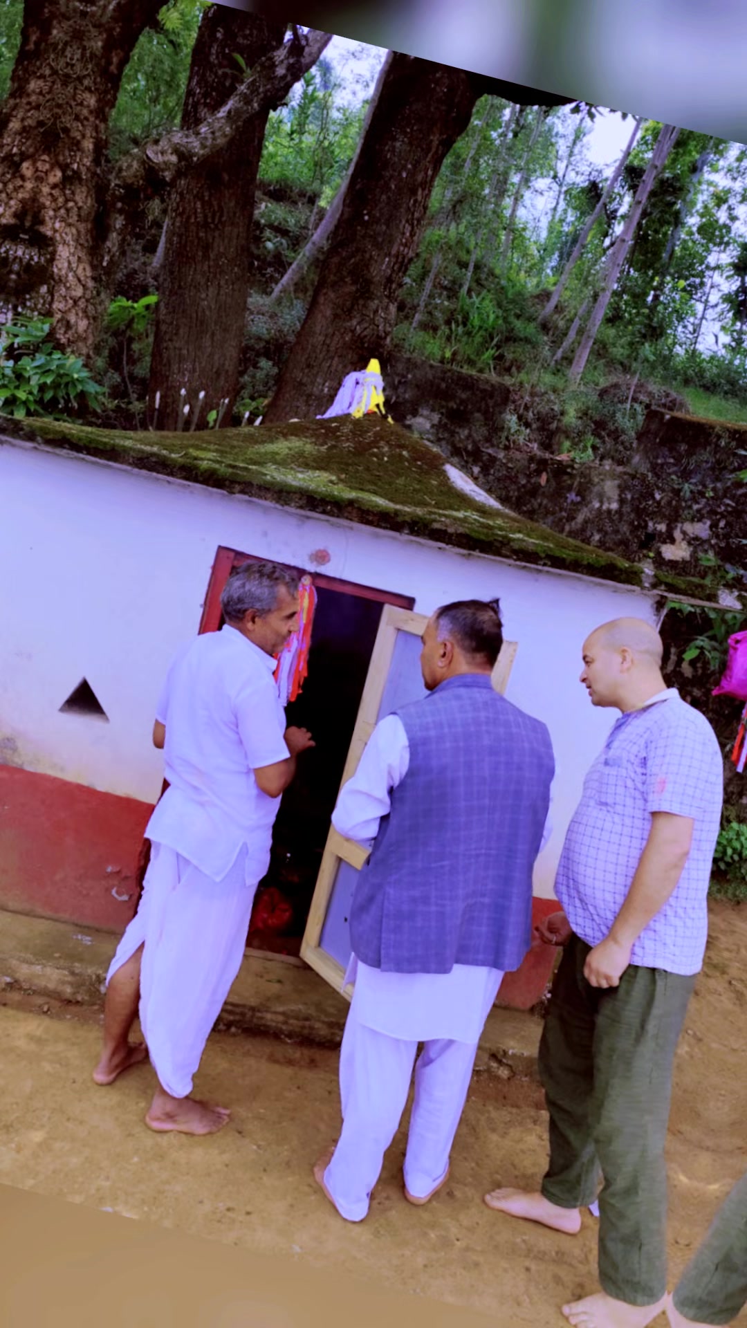 @गिरीराज भण्डारी🇳🇵❤️🇳🇵🌹