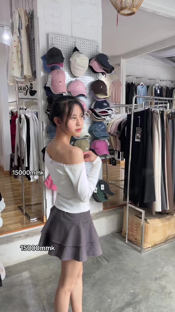@Kit Kit Clothing(Tgi)