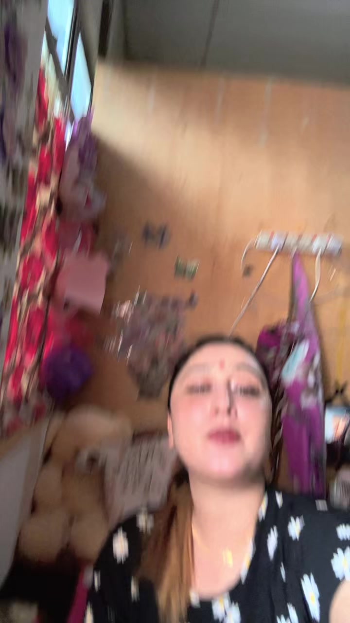 @Miss_AdhikariЁЯжЛ