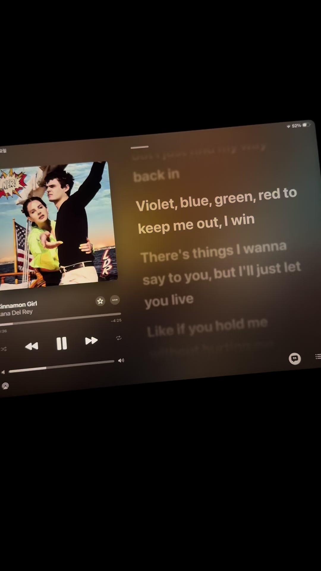 @lyrics_.