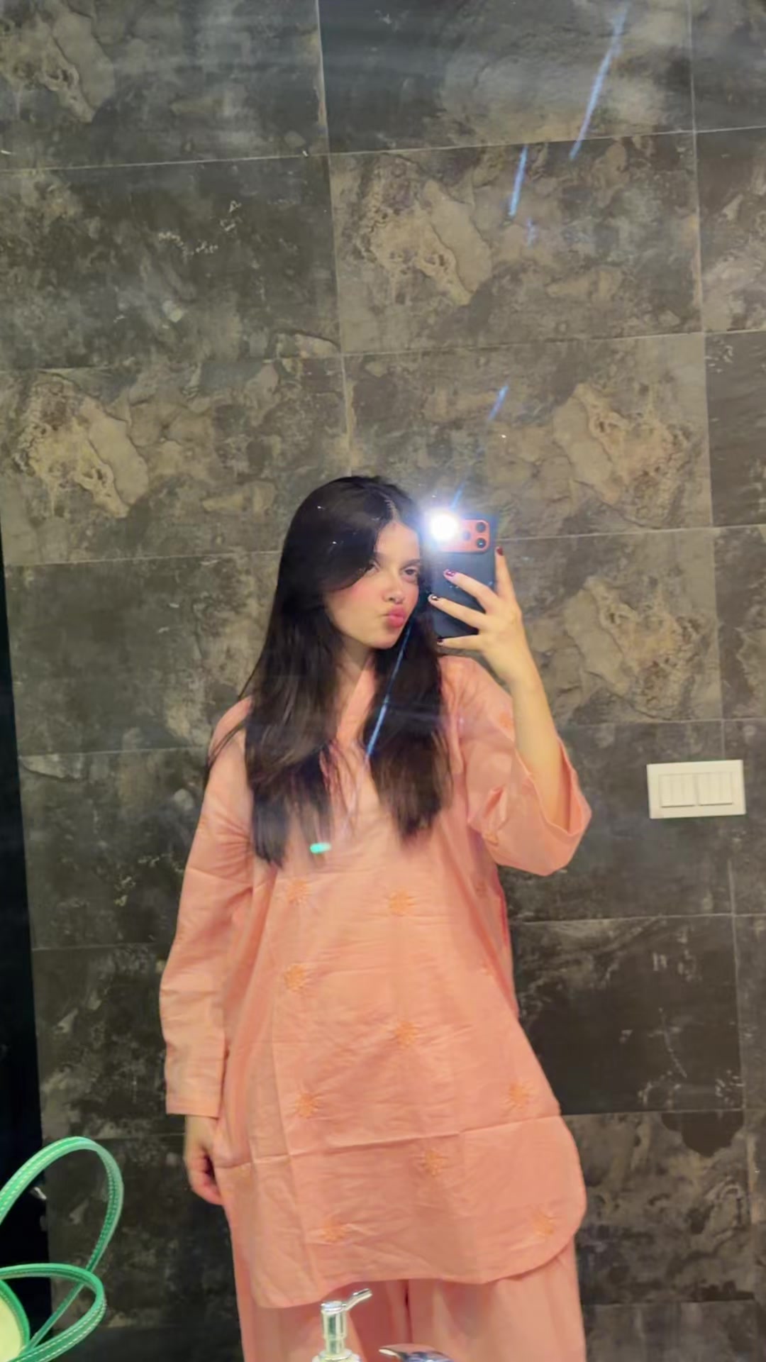 @Laiba