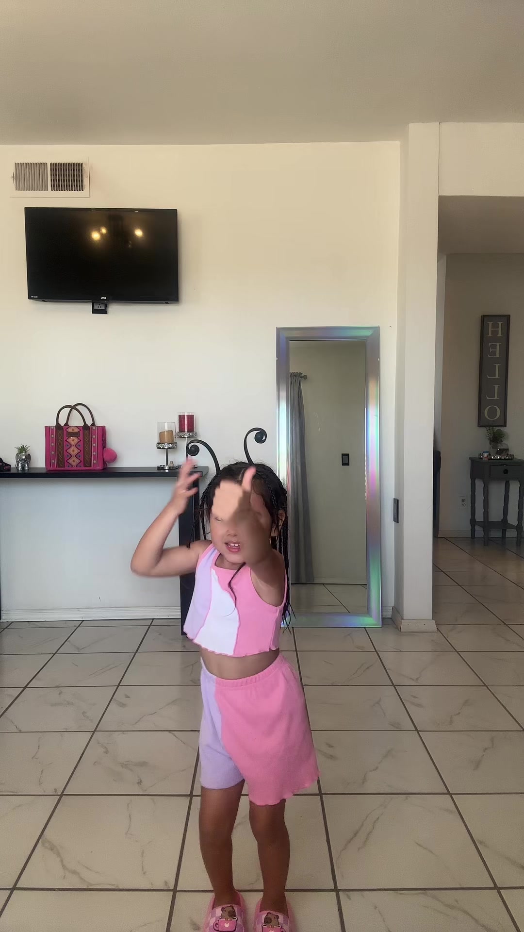 @reynasanham