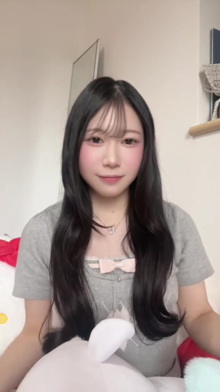 @めいな