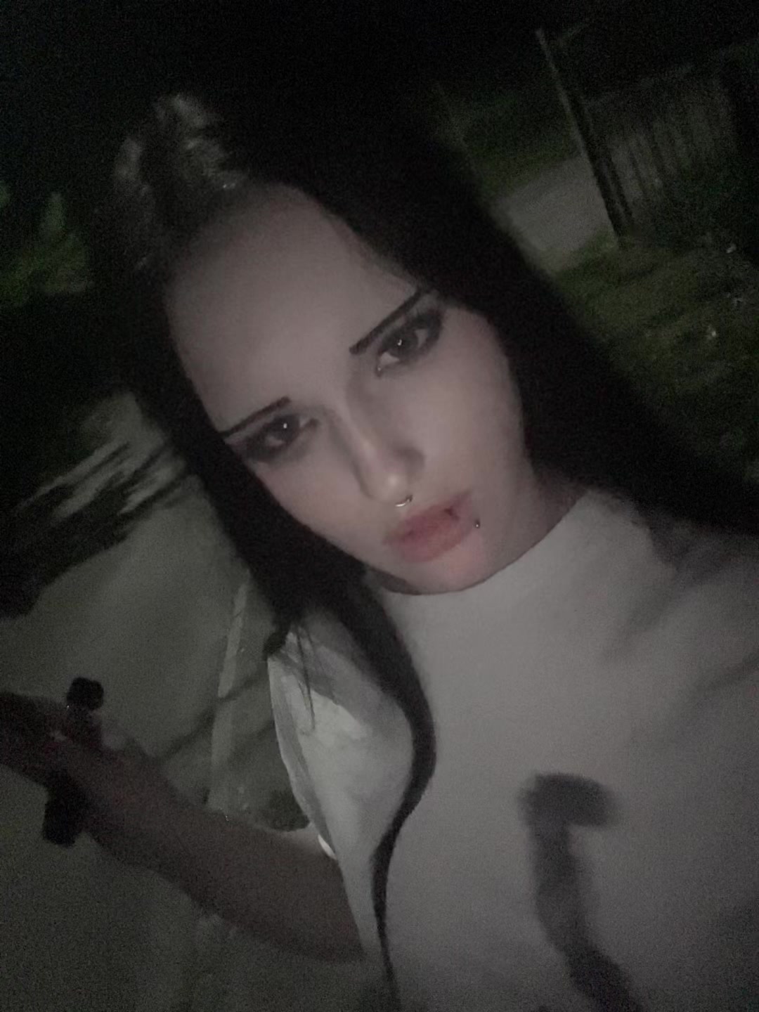 @✞