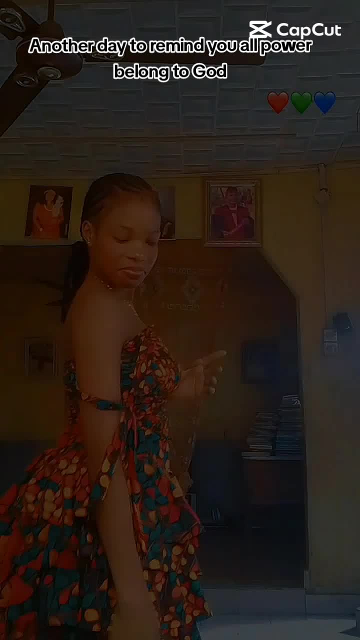 @Vicky Belly babe