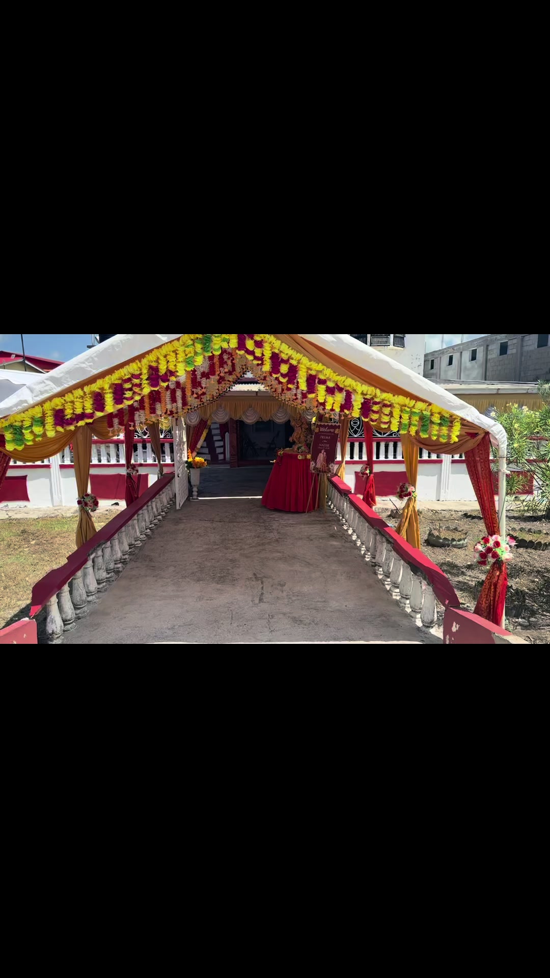@devikas_exclusive_decor