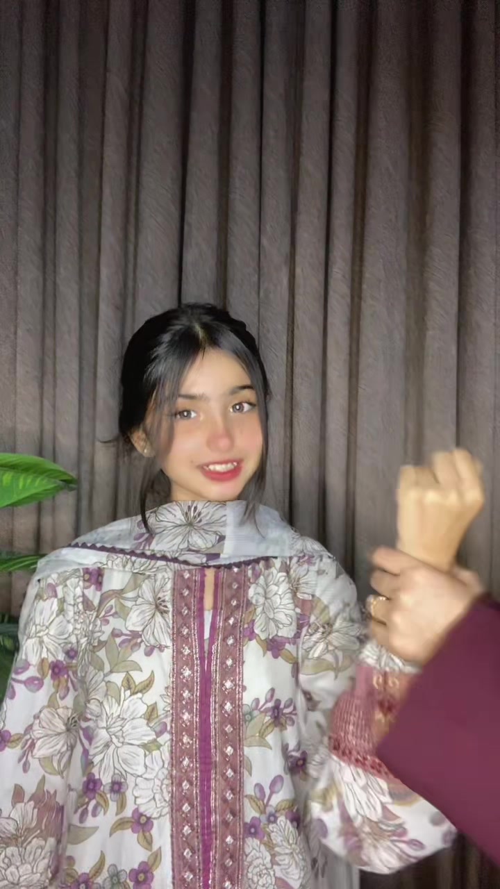 @Unzila Junejo