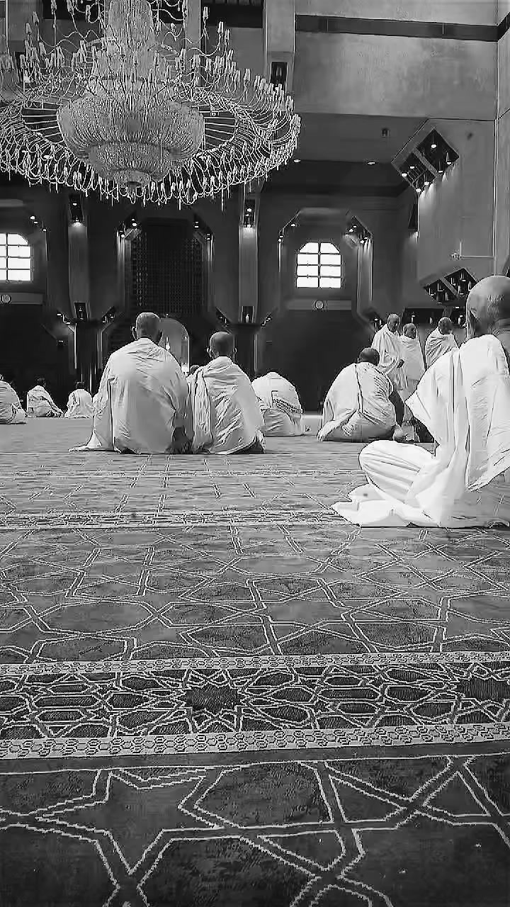 @Muزaمil Aلi