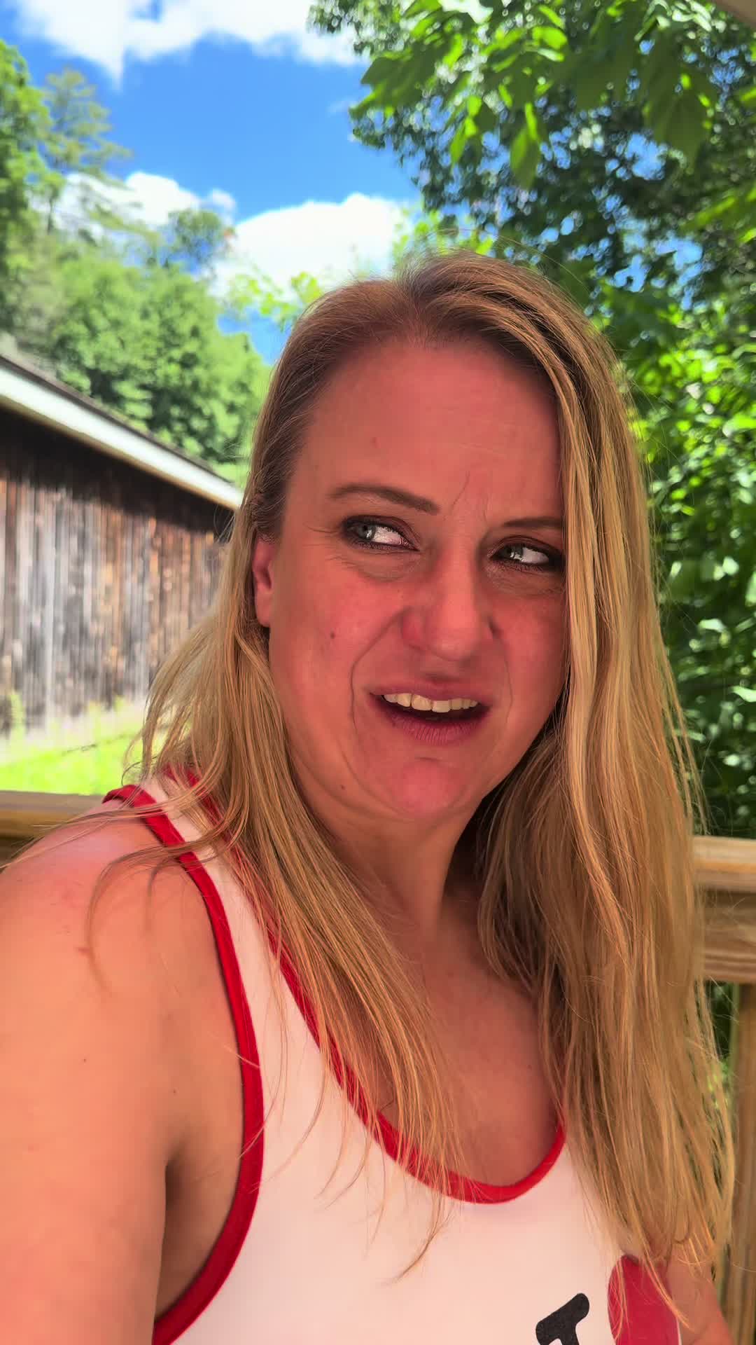 @justchloe379