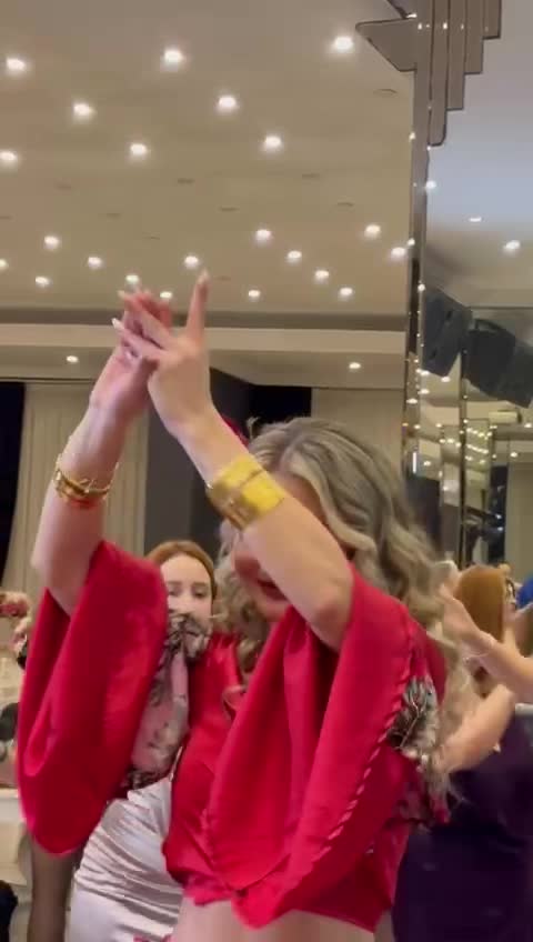 @meliisuys