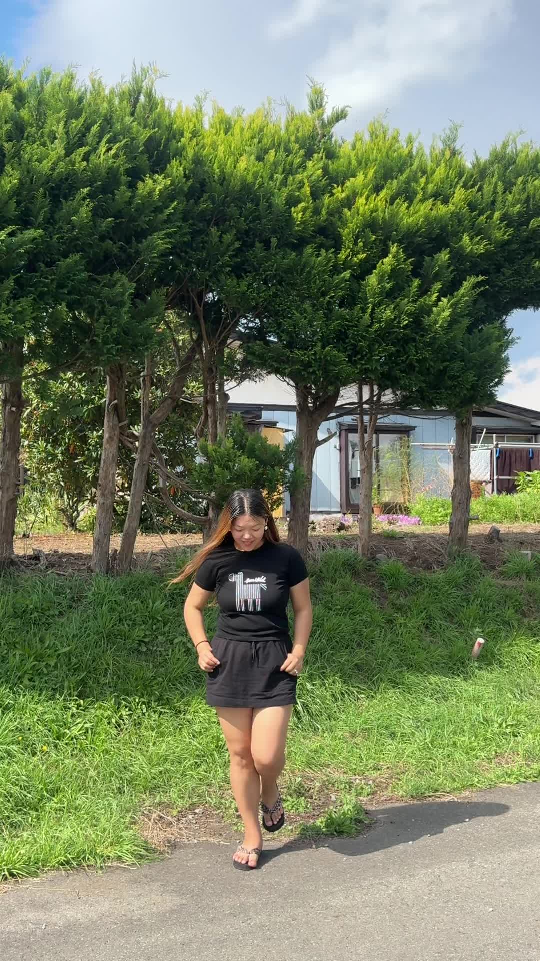 @Bishnu Gurung 👩🏻 ( चिम्मै )