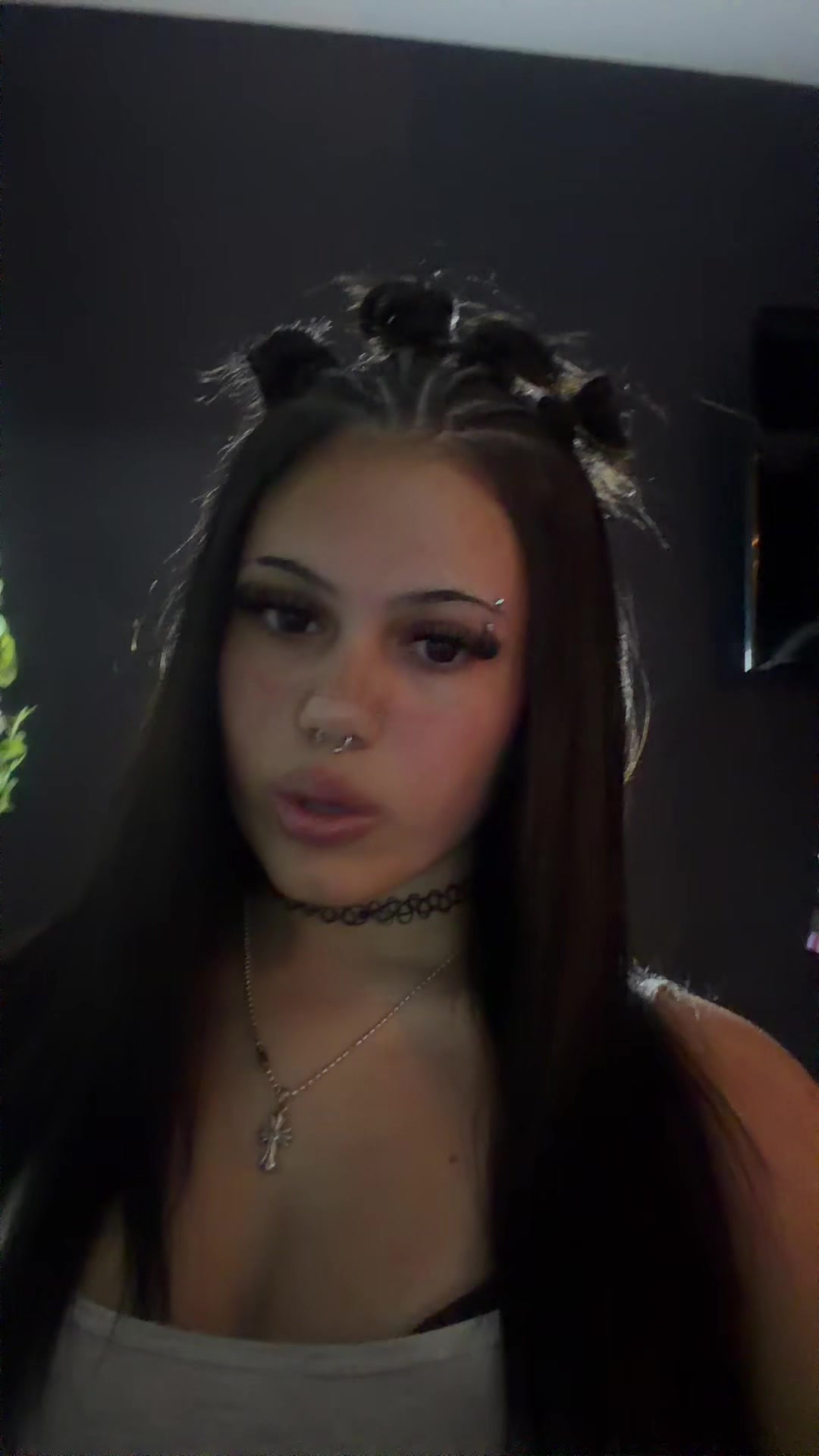 @𝓪𝓿 ✧･ﾟ: *✧･ﾟ:*