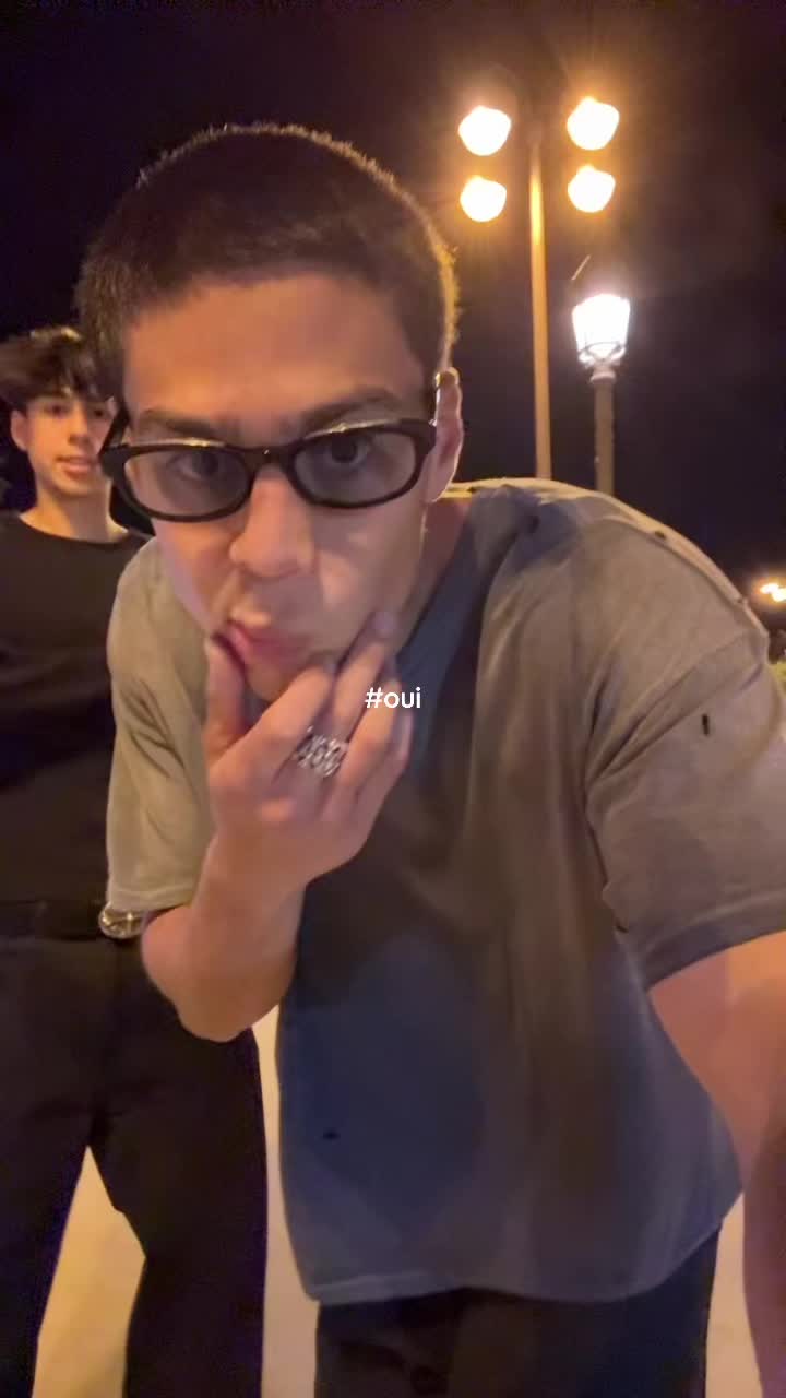 @trimothyneutron