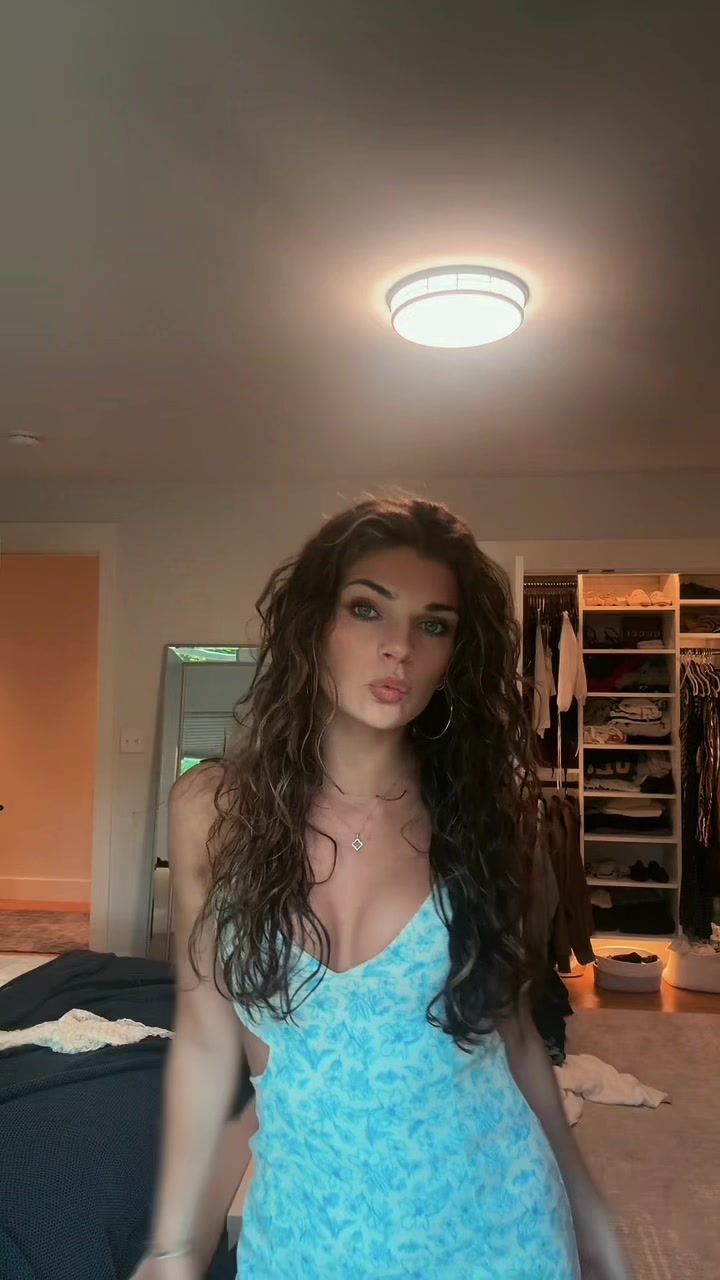@phoebegrimm