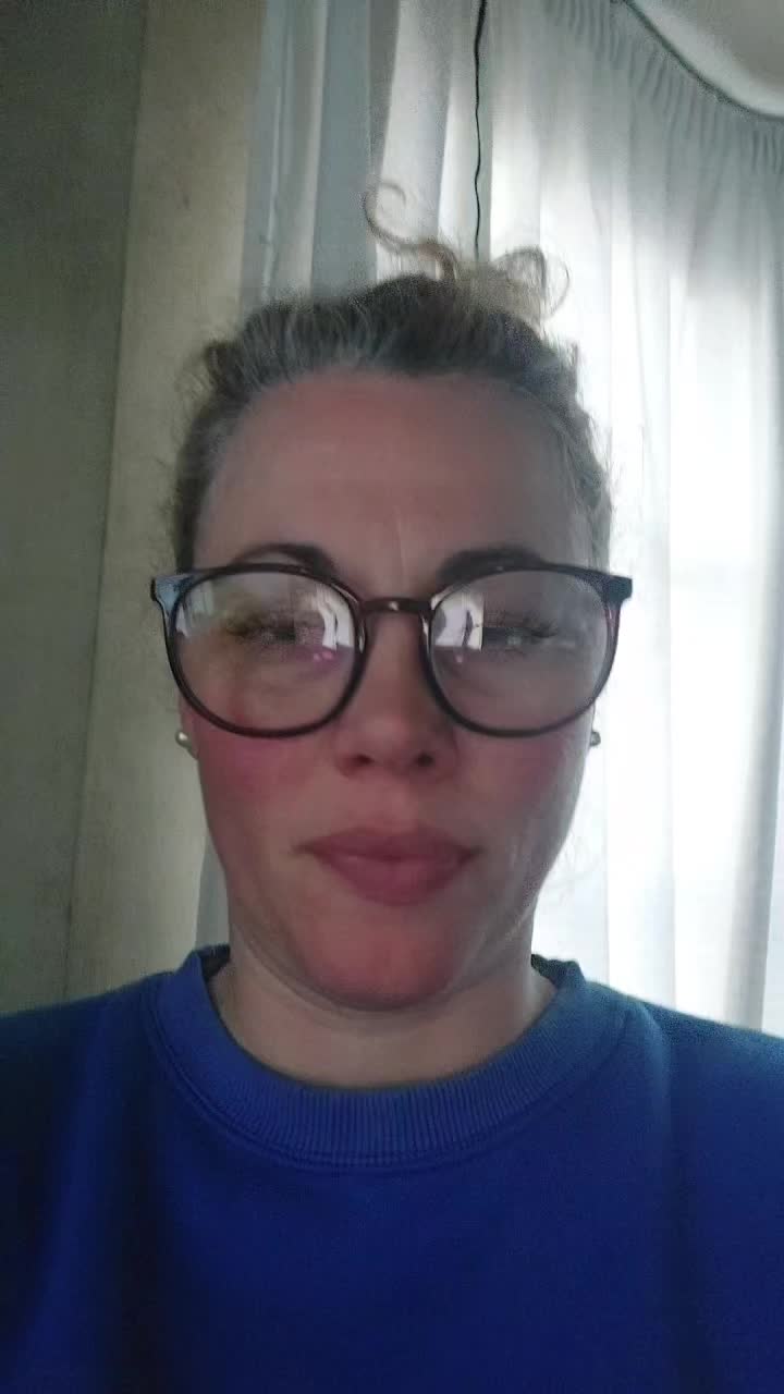@Esther_Mosobicho