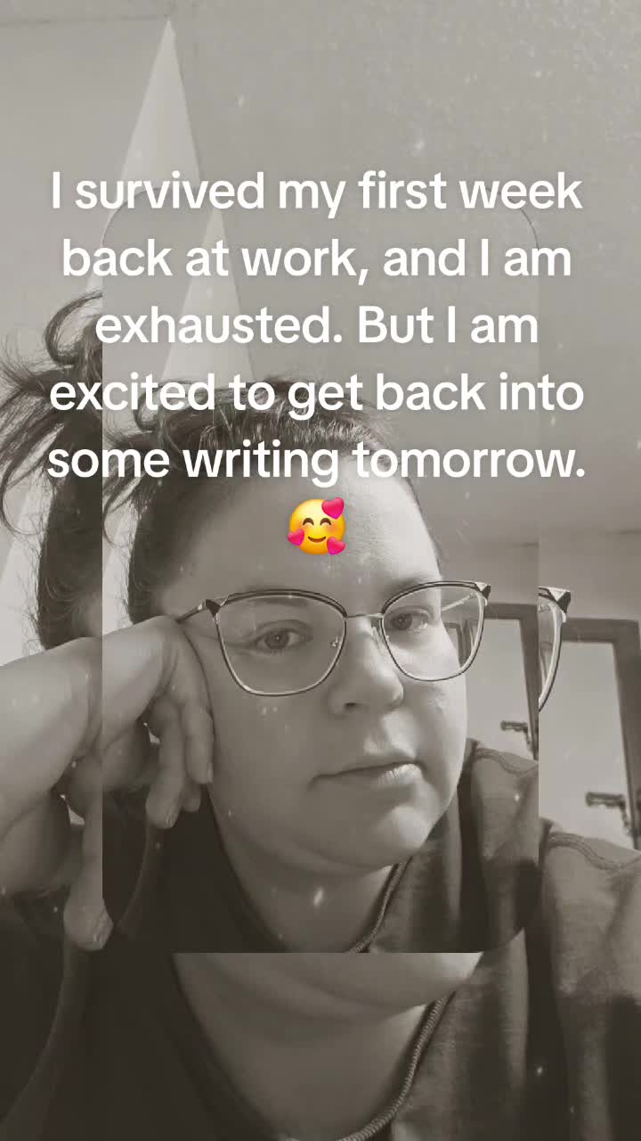 @📚 Amber Writes Many Things 📚