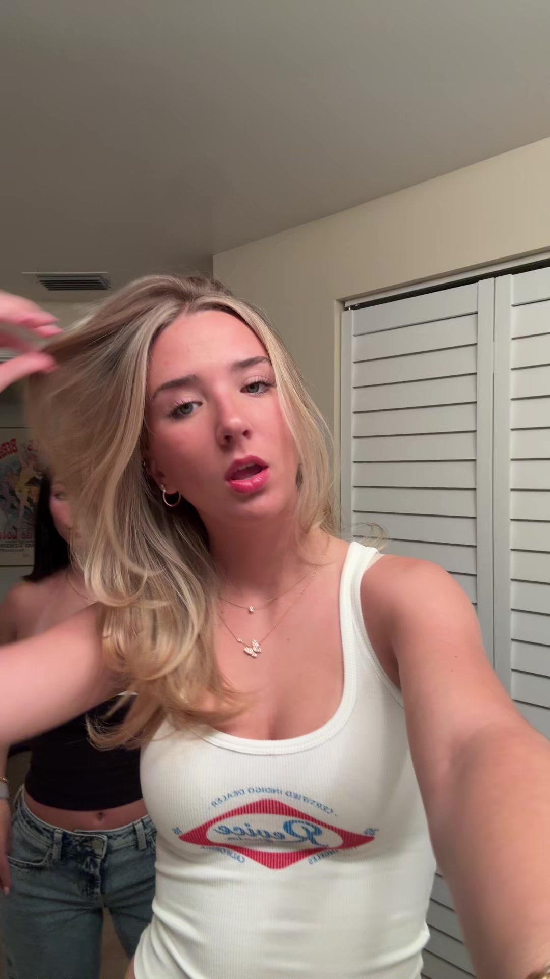 @haileeroy