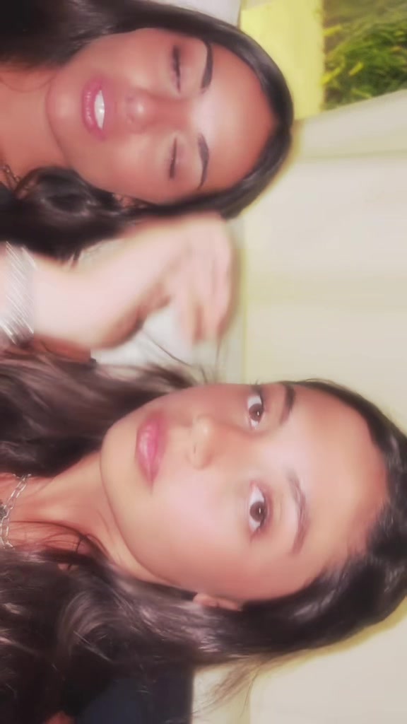 @Julieta
