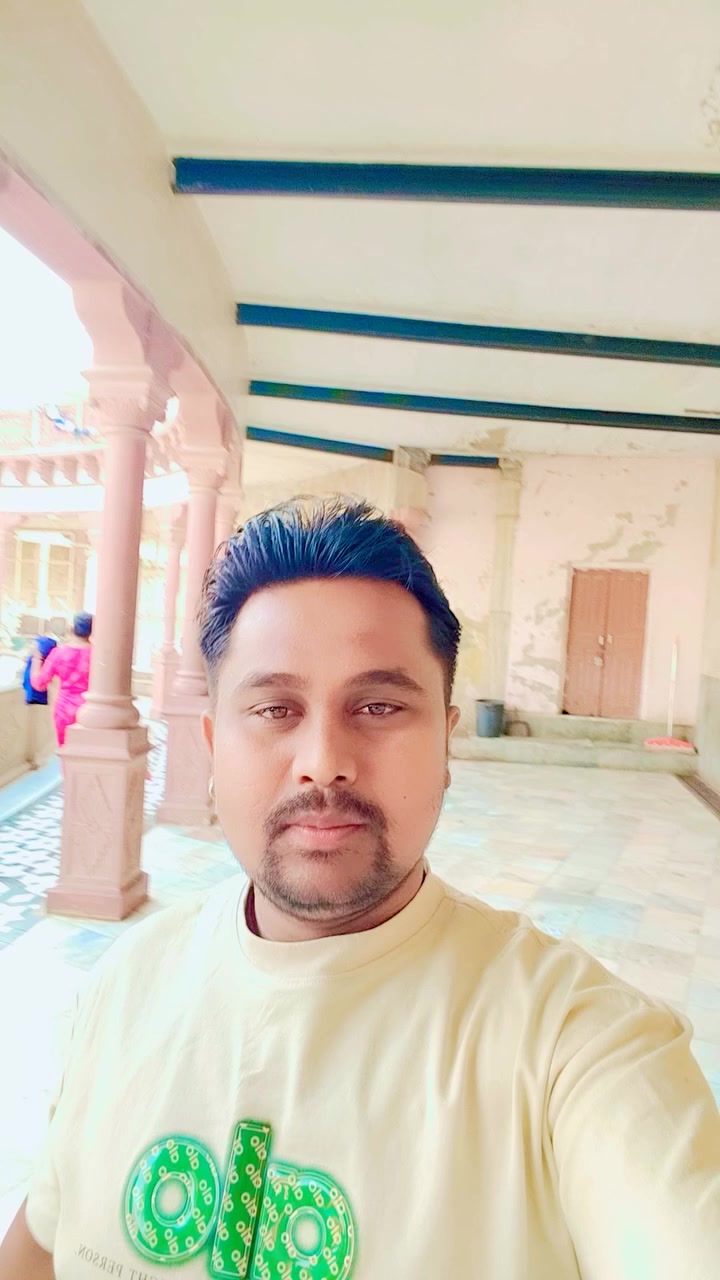 @deewana Saroj mandal